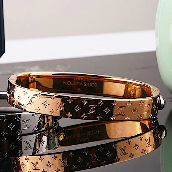 Rose Gold Luxury Four Leaf Clover Silver Bangle Bracelet - Picture 12 of 16